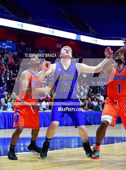 Thumbnail 3 in Brookfield vs. Bloomfield (CIAC Class M Final) photogallery.