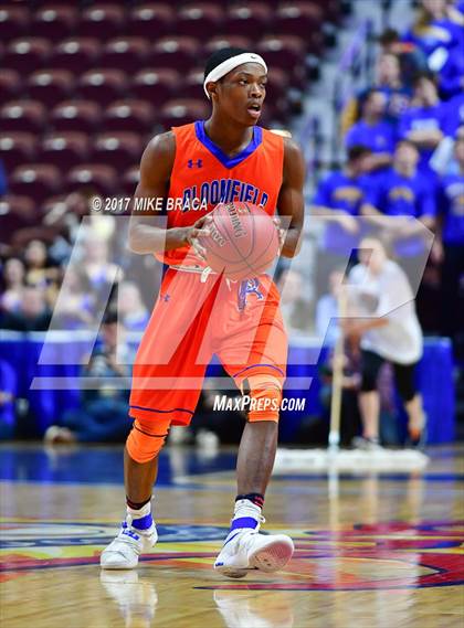 Thumbnail 2 in Brookfield vs. Bloomfield (CIAC Class M Final) photogallery.