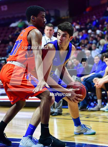Thumbnail 3 in Brookfield vs. Bloomfield (CIAC Class M Final) photogallery.