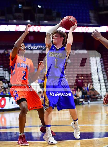 Thumbnail 2 in Brookfield vs. Bloomfield (CIAC Class M Final) photogallery.