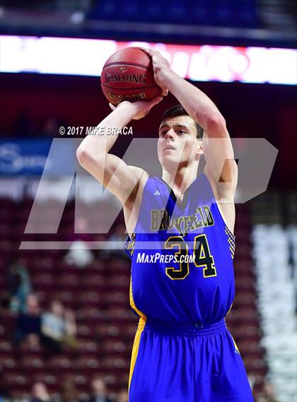 Thumbnail 2 in Brookfield vs. Bloomfield (CIAC Class M Final) photogallery.