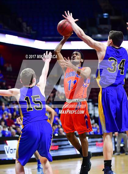 Thumbnail 1 in Brookfield vs. Bloomfield (CIAC Class M Final) photogallery.