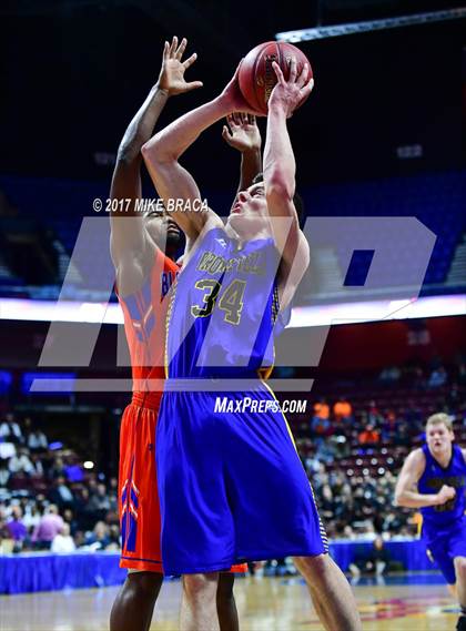 Thumbnail 2 in Brookfield vs. Bloomfield (CIAC Class M Final) photogallery.