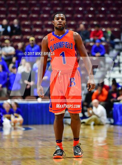 Thumbnail 1 in Brookfield vs. Bloomfield (CIAC Class M Final) photogallery.