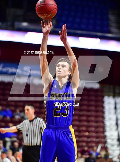 Thumbnail 2 in Brookfield vs. Bloomfield (CIAC Class M Final) photogallery.