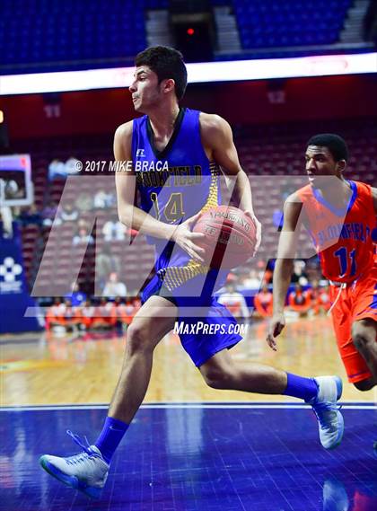 Thumbnail 3 in Brookfield vs. Bloomfield (CIAC Class M Final) photogallery.