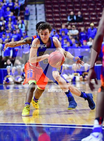 Thumbnail 3 in Brookfield vs. Bloomfield (CIAC Class M Final) photogallery.