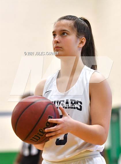 Thumbnail 1 in Sunrise Mountain vs Coronado (Gator Winter Classic) photogallery.