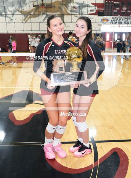 Thumbnail 3 in Anthem Prep vs Cicero Prep Academy (AIA 1A Final - Awards) photogallery.