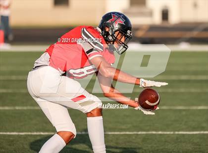 Thumbnail 2 in Manvel @ Terry photogallery.