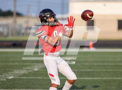 Thumbnail 3 in Manvel @ Terry photogallery.