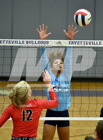 Thumbnail 1 in Cabot vs. Har-Ber photogallery.