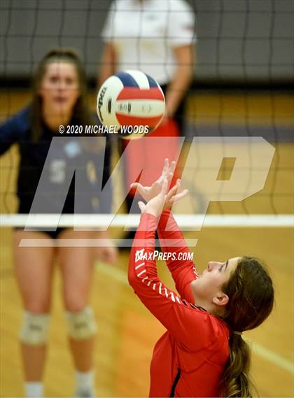 Thumbnail 3 in Cabot vs. Har-Ber photogallery.