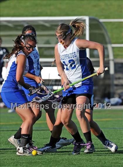 Thumbnail 3 in Hauppauge vs. Eastport-South Manor (Section 11 Class B Final) photogallery.