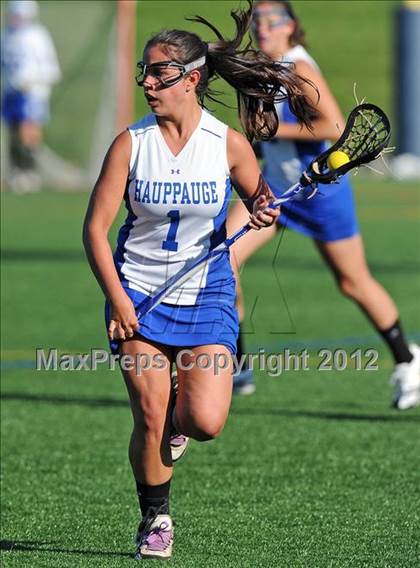 Thumbnail 3 in Hauppauge vs. Eastport-South Manor (Section 11 Class B Final) photogallery.