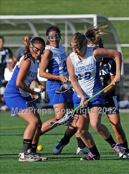 Thumbnail 1 in Hauppauge vs. Eastport-South Manor (Section 11 Class B Final) photogallery.