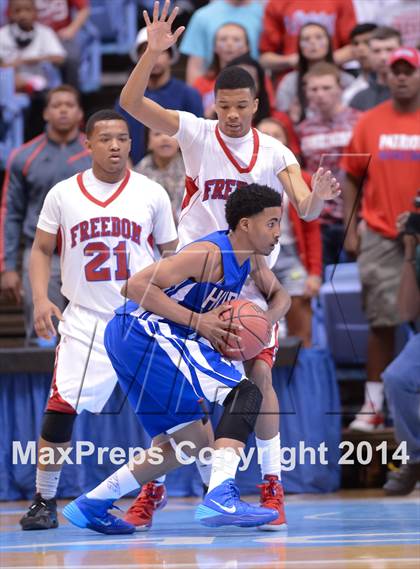 Thumbnail 2 in Hunt vs. Freedom (NCHSAA 3A Final) photogallery.
