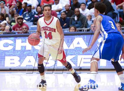 Thumbnail 1 in Hunt vs. Freedom (NCHSAA 3A Final) photogallery.