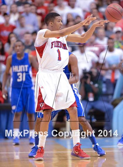 Thumbnail 3 in Hunt vs. Freedom (NCHSAA 3A Final) photogallery.