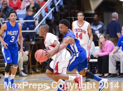 Thumbnail 2 in Hunt vs. Freedom (NCHSAA 3A Final) photogallery.