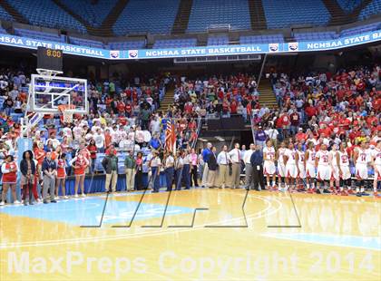Thumbnail 1 in Hunt vs. Freedom (NCHSAA 3A Final) photogallery.