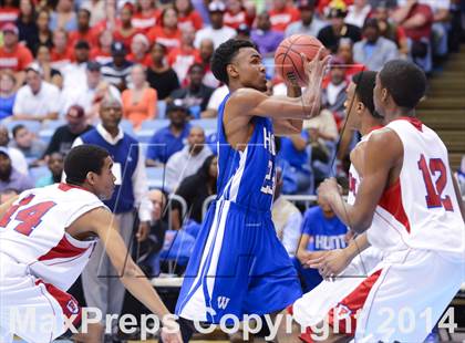 Thumbnail 1 in Hunt vs. Freedom (NCHSAA 3A Final) photogallery.