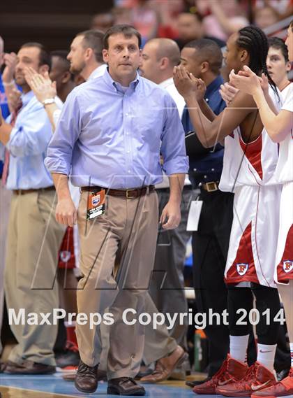 Thumbnail 1 in Hunt vs. Freedom (NCHSAA 3A Final) photogallery.