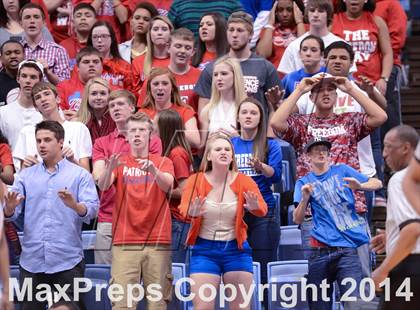 Thumbnail 3 in Hunt vs. Freedom (NCHSAA 3A Final) photogallery.