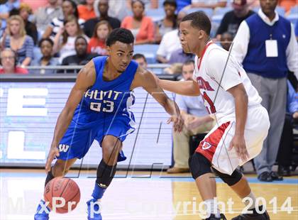 Thumbnail 2 in Hunt vs. Freedom (NCHSAA 3A Final) photogallery.