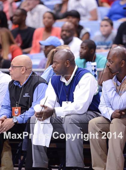 Thumbnail 2 in Hunt vs. Freedom (NCHSAA 3A Final) photogallery.