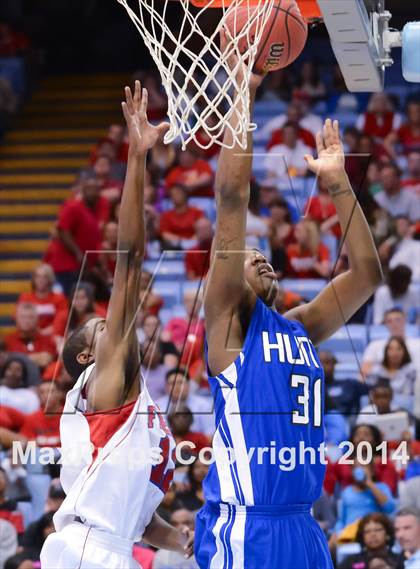Thumbnail 3 in Hunt vs. Freedom (NCHSAA 3A Final) photogallery.