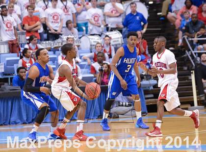 Thumbnail 1 in Hunt vs. Freedom (NCHSAA 3A Final) photogallery.