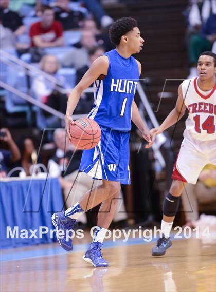 Thumbnail 1 in Hunt vs. Freedom (NCHSAA 3A Final) photogallery.