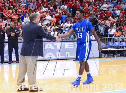 Thumbnail 3 in Hunt vs. Freedom (NCHSAA 3A Final) photogallery.
