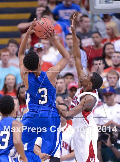 Thumbnail 1 in Hunt vs. Freedom (NCHSAA 3A Final) photogallery.