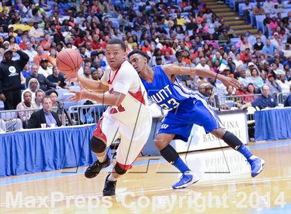 Thumbnail 3 in Hunt vs. Freedom (NCHSAA 3A Final) photogallery.