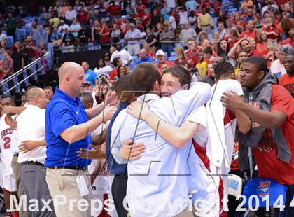 Thumbnail 1 in Hunt vs. Freedom (NCHSAA 3A Final) photogallery.