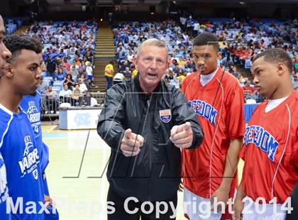 Thumbnail 2 in Hunt vs. Freedom (NCHSAA 3A Final) photogallery.