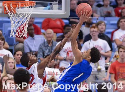 Thumbnail 1 in Hunt vs. Freedom (NCHSAA 3A Final) photogallery.