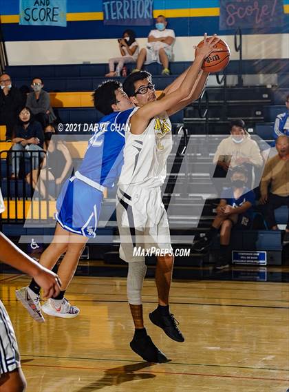 Thumbnail 3 in Alhambra vs. San Marino photogallery.