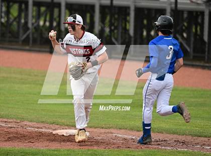 Thumbnail 3 in Southington vs. Fairfield Warde (CIAC Class LL Final) photogallery.