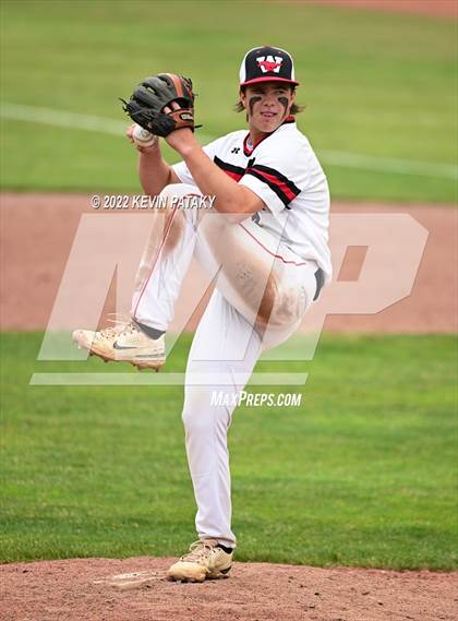 Thumbnail 2 in Southington vs. Fairfield Warde (CIAC Class LL Final) photogallery.