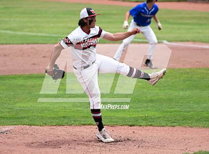 Thumbnail 1 in Southington vs. Fairfield Warde (CIAC Class LL Final) photogallery.