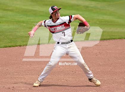 Thumbnail 1 in Southington vs. Fairfield Warde (CIAC Class LL Final) photogallery.