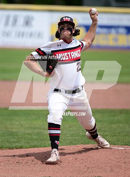 Thumbnail 3 in Southington vs. Fairfield Warde (CIAC Class LL Final) photogallery.