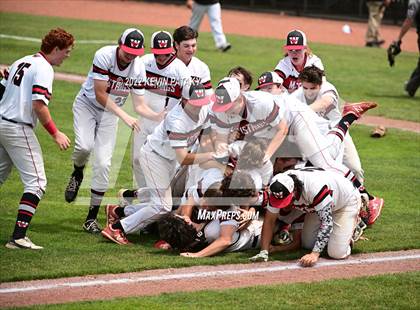 Thumbnail 3 in Southington vs. Fairfield Warde (CIAC Class LL Final) photogallery.