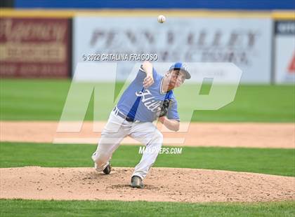 Thumbnail 3 in Warren Hills vs Hackettstown photogallery.