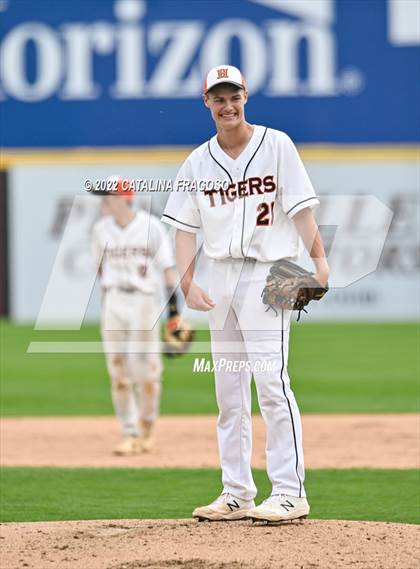 Thumbnail 2 in Warren Hills vs Hackettstown photogallery.