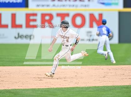Thumbnail 1 in Warren Hills vs Hackettstown photogallery.