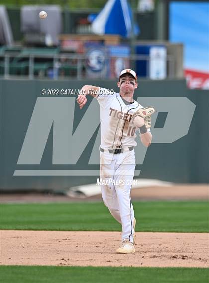 Thumbnail 2 in Warren Hills vs Hackettstown photogallery.